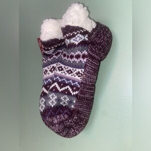Muk luks cozy socks